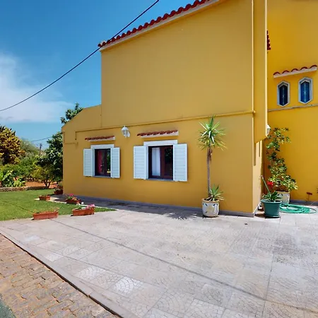 Golden Estombar Villa Lagoa