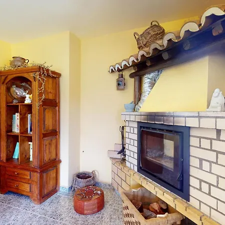 Golden Estombar Villa