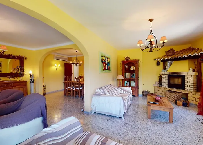 Villa Golden Estombar *