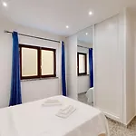 Golden Estombar